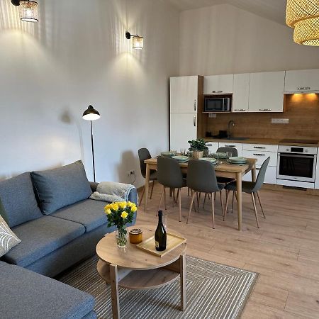 Green Apartment - City Centre - Main Square Liptovský Mikuláš Eksteriør billede