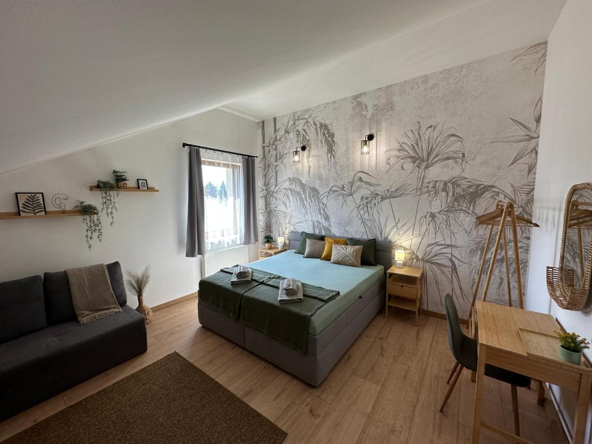 Green Apartment - City Centre - Main Square Liptovský Mikuláš Eksteriør billede